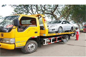 龙岗附近24小时汽车拖车服务热线