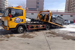 龙岗救援拖车费用怎么算